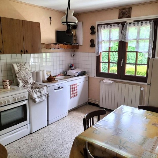  AGENCE TERRES D'IMMO : House | MASSIAC (15500) | 82 m2 | 183 750 € 