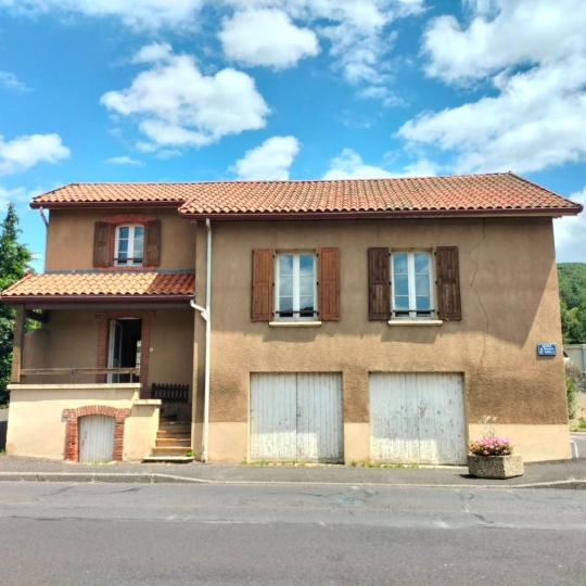  AGENCE TERRES D'IMMO : House | MASSIAC (15500) | 64 m2 | 70 000 € 