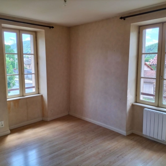  AGENCE TERRES D'IMMO : House | MASSIAC (15500) | 64 m2 | 70 000 € 