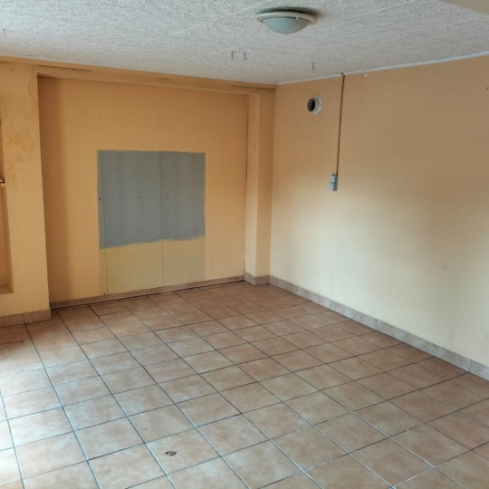  AGENCE TERRES D'IMMO : House | MASSIAC (15500) | 64 m2 | 70 000 € 