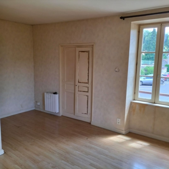  AGENCE TERRES D'IMMO : House | MASSIAC (15500) | 64 m2 | 70 000 € 