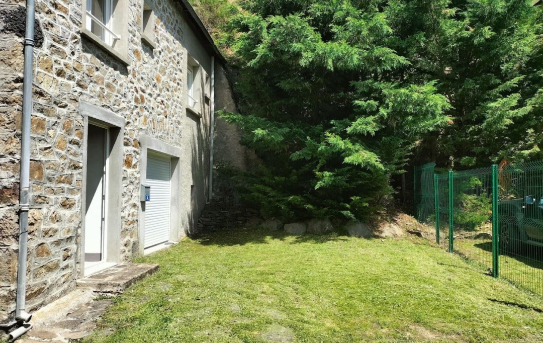 AGENCE TERRES D'IMMO : House | PEYRUSSE (15170) | 52 m2 | 85 000 € 